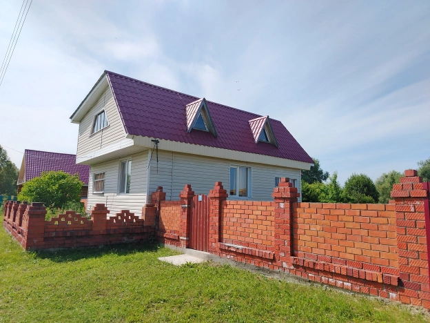 Купить дом на улице Набережная в Тюменской области. Вариант № 56332, 0, площадь -  квм, цена 3200000 рублей