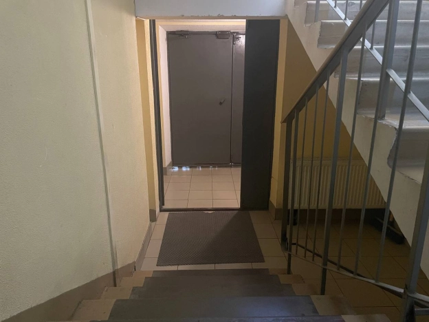 Купить однокомнатную квартиру в Республике Карелия. Вариант № 3296457, 23, площадь -  квм, цена 2000000 рублей