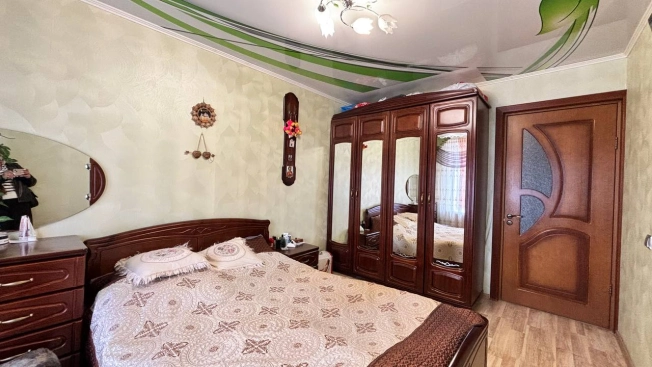 Купить двухкомнатную квартиру в Старом Осколе. Вариант № 39843, 4, площадь -  квм, цена 5500000 рублей