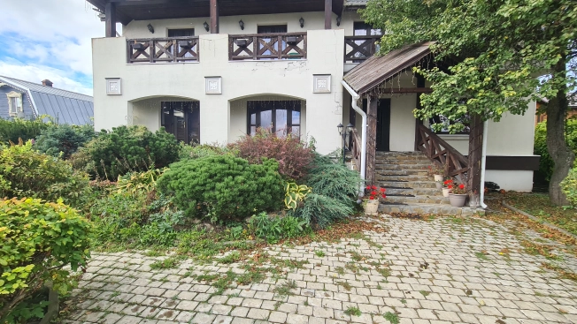 Купить дом на улице Комсомольская в Ивановской области. Вариант № 5232764, 26, площадь -  квм, цена 195000000 рублей