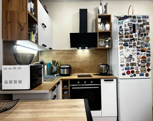 Купить квартиру на улице Горького в Иркутске. Вариант № 8269472, 6, площадь -  квм, цена 4350000 рублей