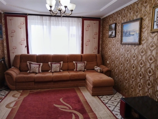 Купить трехкомнатную квартиру в Микрорайоне Водники в Вологде. Вариант № 36646, 1, площадь -  квм, цена 8900000 рублей