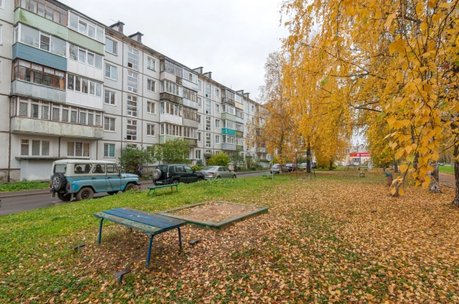 Купить квартиру в Вологодской области. Вариант № 7583070, 1, площадь -  квм, цена 1900000 рублей