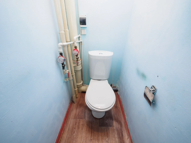 Купить трехкомнатную квартиру в Омске. Вариант № 2105937, 17, площадь -  квм, цена 6900000 рублей