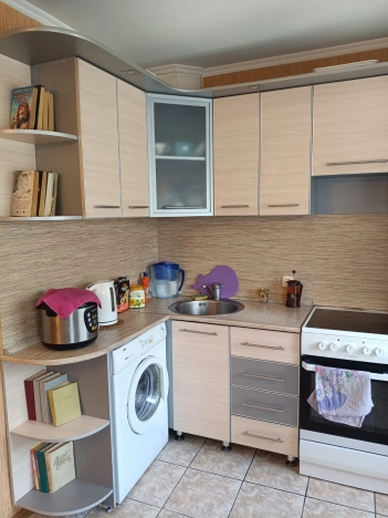 Купить двухкомнатную квартиру на улице переулок Николая Липового в Бийске. Вариант № 8145958, 2, площадь -  квм, цена 5100000 рублей