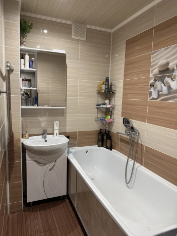 Купить трехкомнатную квартиру в Республике Башкортостан. Вариант № 270950, 13, площадь -  квм, цена 7600000 рублей