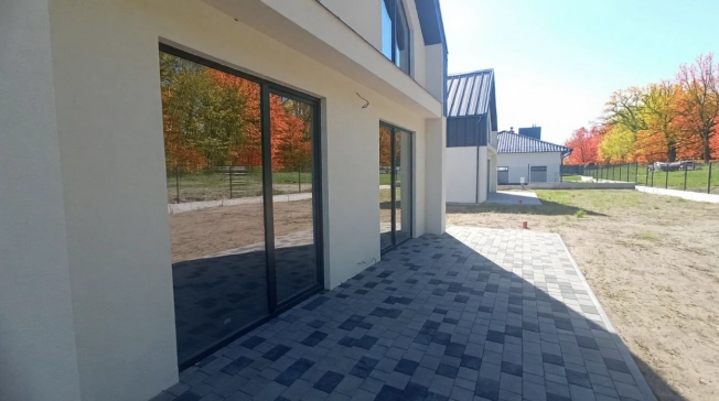 Купить дом на улице Средний переулок в Калининграде. Вариант № 9106234, 8, площадь -  квм, цена 12000000 рублей