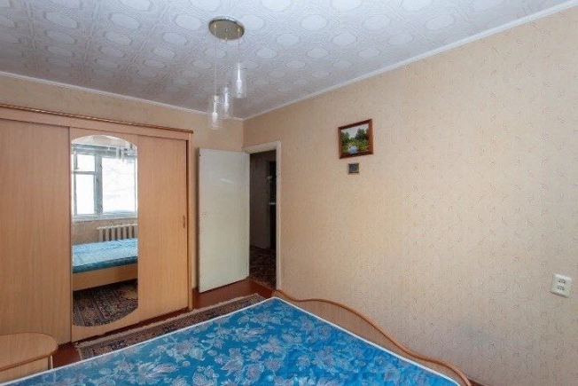 Купить квартиру в Тобольске. Вариант № 10152216, 11, площадь -  квм, цена 4400000 рублей