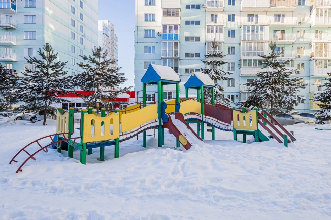 Купить квартиру у метро Золотая нива в Новосибирске. Вариант № 10608012, 28, площадь - квм, цена 4500000 рублей