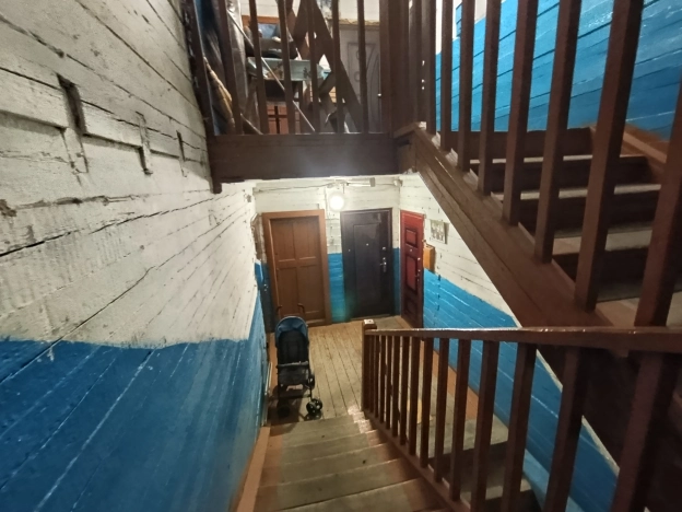 Купить двухкомнатную квартиру в Рязанской области. Вариант № 10217940, 4, площадь -  квм, цена 1800000 рублей