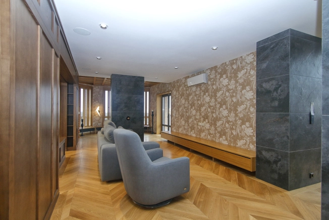 Купить пятикомнатную квартиру в районе Советский в Новосибирске. Вариант № 1506, 44, площадь - квм, цена 79900000 рублей