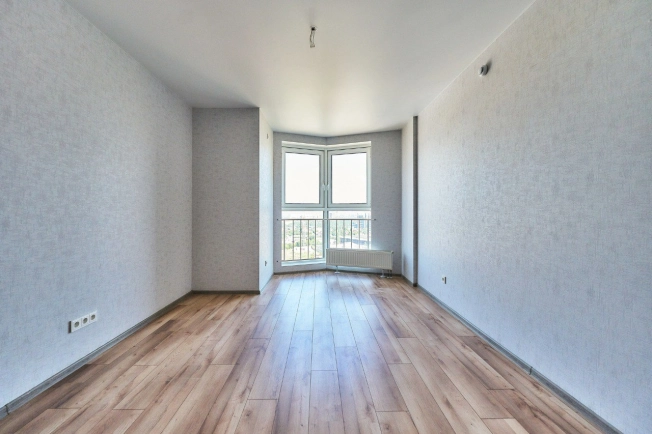 Купить однокомнатную квартиру в районе Ленинский в Воронеже. Вариант № 5266984, 3, площадь -  квм, цена 8630000 рублей