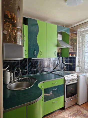 Купить квартиру в Москве. Вариант № 9835802, 7, площадь -  квм, цена 10200000 рублей