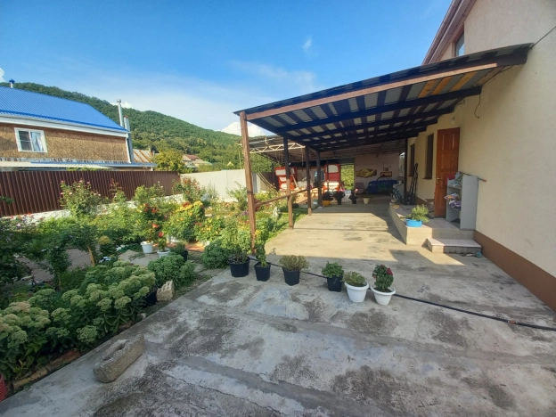 Купить дом в Геленджике. Вариант № 3422734, 2, площадь -  квм, цена 7400000 рублей