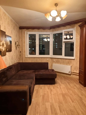 Купить однокомнатную квартиру на улице Чистяковой в Одинцове. Вариант № 9454146, 15, площадь -  квм, цена 12300000 рублей