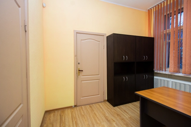 Купить коммерческую недвижимость свободного назначения у метро Бульвар Дмитрия Донского в Москве. Вариант № 8621881, 5, площадь -  квм, цена 15000000 рублей