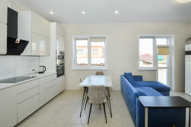 Купить таунхаус в Новосибирске. Вариант № 37235, 2, площадь -  квм, цена 13900000 рублей