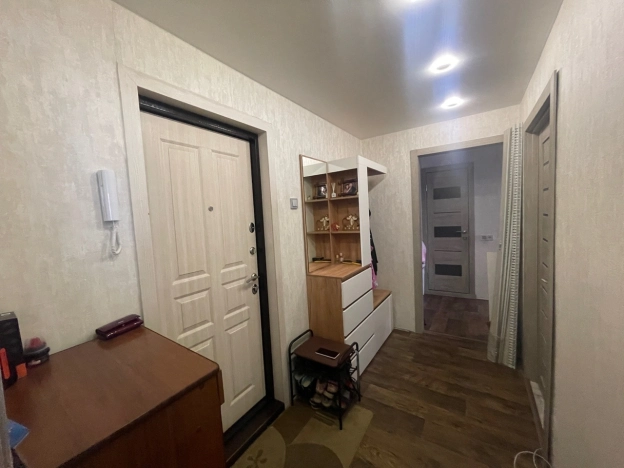 Купить двухкомнатную квартиру в Ярославской области. Вариант № 49762, 9, площадь -  квм, цена 3800000 рублей