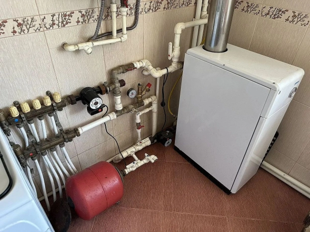 Купить дом в районе Пролетарский в Ростове-на-Дону. Вариант № 50505, 9, площадь -  квм, цена 6700000 рублей