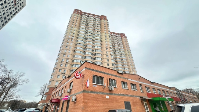 Купить четырехкомнатную квартиру в Пушкине. Вариант № 9105587, 38, площадь -  квм, цена 18350000 рублей