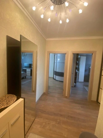 Купить квартиру в Москве. Вариант № 8785154, 5, площадь -  квм, цена 18000000 рублей