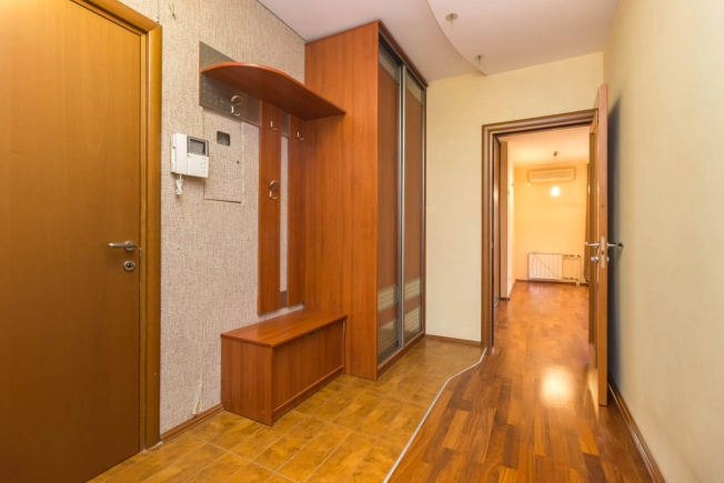 Купить квартиру на вторичке в Уфе. Вариант № 1329977, 16, площадь -  квм, цена 13300000 рублей