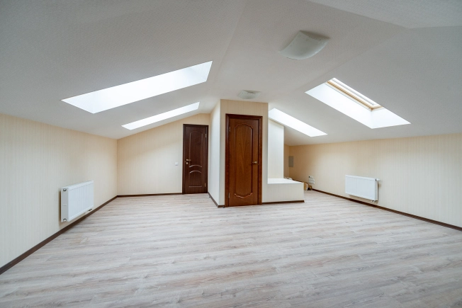 Купить таунхаус в Ленинградской области. Вариант № 58398, 36, площадь -  квм, цена 90000000 рублей