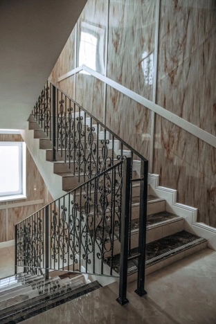 Купить квартиру в Зеленоградске. Вариант № 2844677, 18, площадь -  квм, цена 18500000 рублей