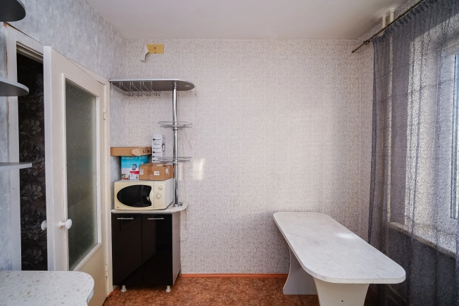 Купить однокомнатную квартиру в Омске. Вариант № 9172041, 6, площадь -  квм, цена 3999000 рублей