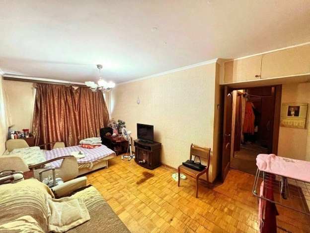 Купить квартиру в Москве. Вариант № 10134818, 11, площадь -  квм, цена 12750000 рублей