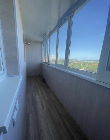 Купить однокомнатную квартиру в Приморском крае. Вариант № 3806046, 3, площадь -  квм, цена 5300000 рублей