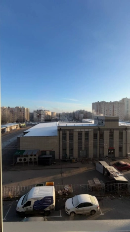 Купить квартиру у метро Зенит в Санкт-Петербурге. Вариант № 10238832, 21, площадь - квм, цена 4950000 рублей