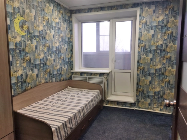 Купить многокомнатную квартиру на улице Строителей в Пензенской области. Вариант № 18024, 8, площадь -  квм, цена 2000000 рублей