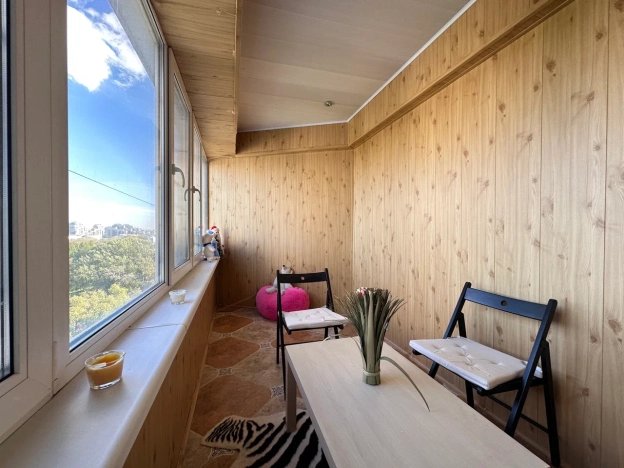 Купить трехкомнатную квартиру на улице Смолячкова в Санкт-Петербурге. Вариант № 10653790, 24, площадь - квм, цена 10500000 рублей