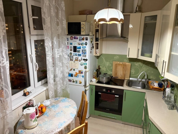 Купить квартиру в Москве. Вариант № 9903966, 2, площадь -  квм, цена 10900000 рублей