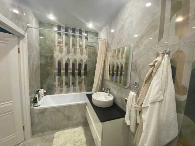 Купить однокомнатную квартиру на улице Пулковское шоссе в Санкт-Петербурге. Вариант № 8164707, 12, площадь -  квм, цена 16500000 рублей