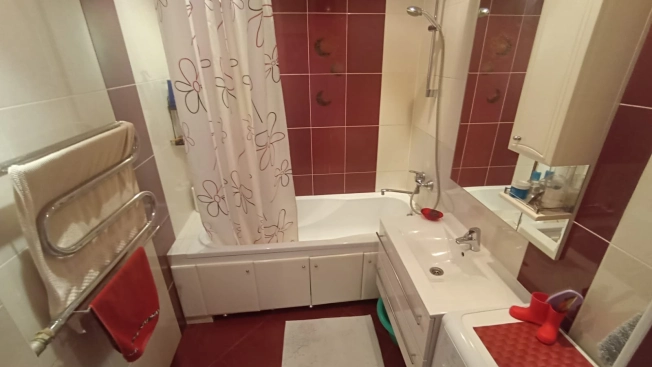 Купить трехкомнатную квартиру в Королёве. Вариант № 44552, 19, площадь - квм, цена 13700000 рублей