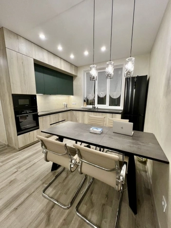 Купить дом в Москве. Вариант № 9451611, 0, площадь -  квм, цена 13000000 рублей