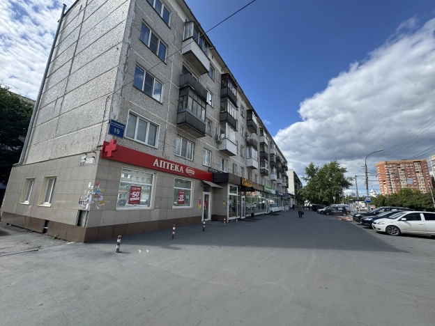 Купить торговые помещения в Новосибирске. Вариант № 2448106, 0, площадь -  квм, цена 19500000 рублей