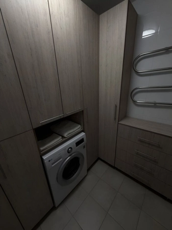 Купить квартиру в Москве. Вариант № 10001366, 4, площадь -  квм, цена 28000000 рублей