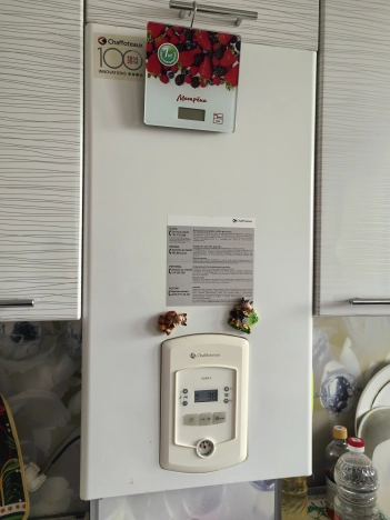 Купить трехкомнатную квартиру на улице Молодёжная в Владимирской области. Вариант № 8694285, 2, площадь -  квм, цена 2300000 рублей