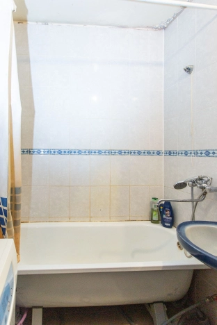 Купить квартиру в Тобольске. Вариант № 10410889, 7, площадь -  квм, цена 3100000 рублей