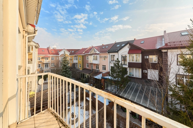 Купить таунхаус в Москве. Вариант № 1833079, 24, площадь -  квм, цена 52000000 рублей