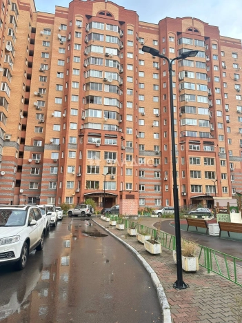 Купить двухкомнатную квартиру на улице Любучанский переулок в Москве. Вариант № 10275140, 7, площадь - квм, цена 19800000 рублей