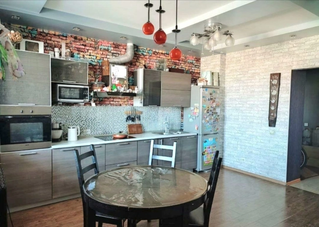 Купить квартиру на улице Шилова в Чите. Вариант № 23577, 2, площадь -  квм, цена 11800000 рублей