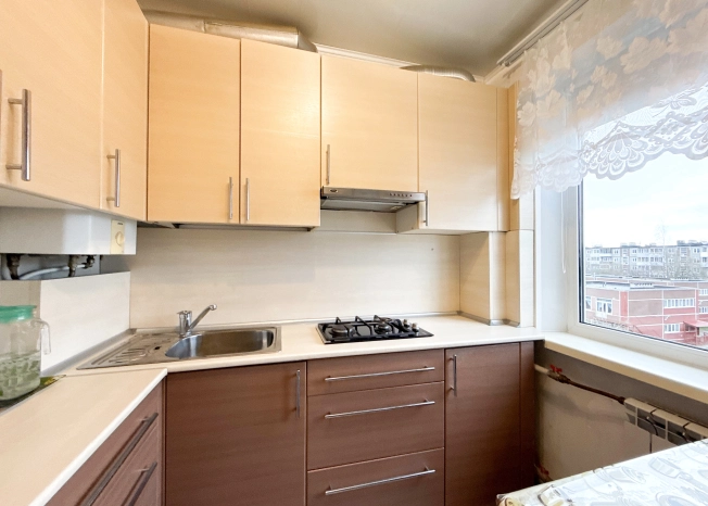 Купить квартиру на улице Андропова в Петрозаводске. Вариант № 6706713, 6, площадь -  квм, цена 4299000 рублей