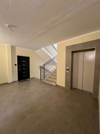 Купить квартиру в Пионерском. Вариант № 7718279, 15, площадь -  квм, цена 14300000 рублей