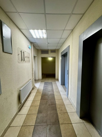 Купить однокомнатную квартиру в Санкт-Петербурге. Вариант № 9959642, 4, площадь -  квм, цена 9900000 рублей