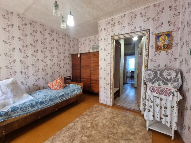 Купить двухкомнатную квартиру на улице 2-я Заводская в Владимирской области. Вариант № 8064139, 14, площадь -  квм, цена 1200000 рублей