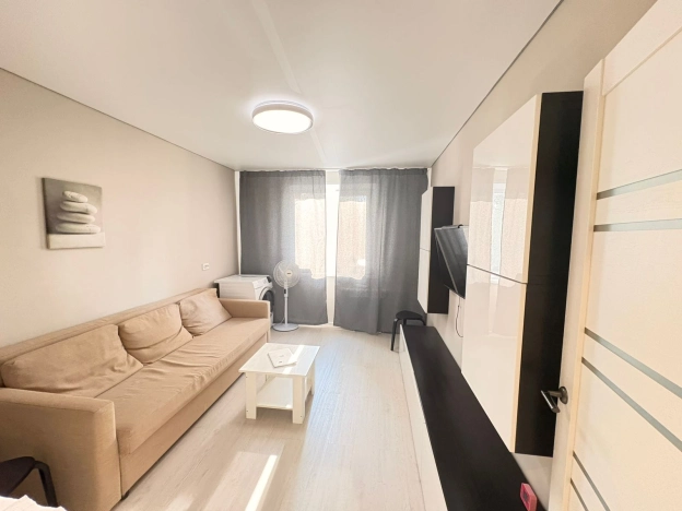 Купить квартиру в Тобольске. Вариант № 2102115, 0, площадь -  квм, цена 5680000 рублей